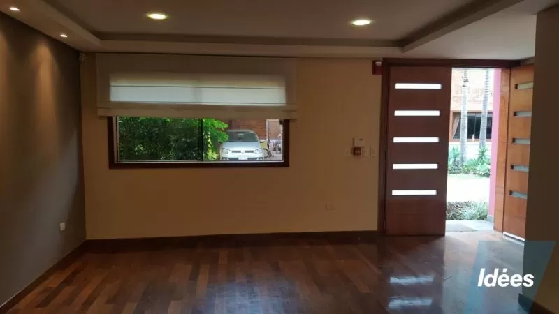 Alquiler de Casa 3 DORMITORIOS Barrio Mariscal Estigarribia, Asunción — foto 2
