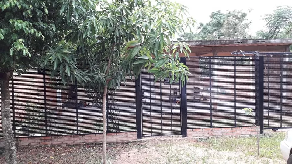 Vendo hermosa Casa en Capiata km 20 Gs.250.000.000 — foto 2