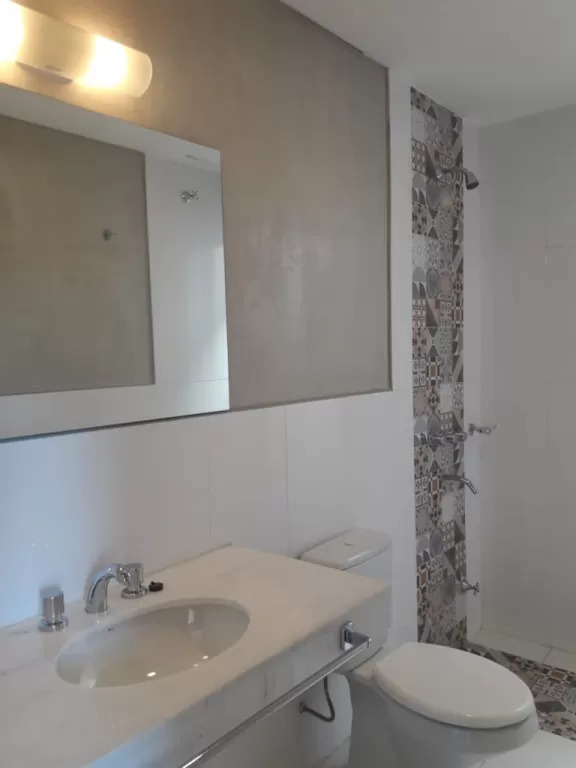 VENTA DE DUPLEX A CUADRAS DE LOS JARDINES LUQUE — foto 3