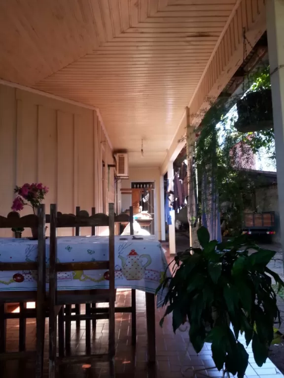 VENDO CASA CON SALÓN COMERCIAL A METROS DEL ÁREA 5 TÍTULO A TRANSFERIR — foto 2