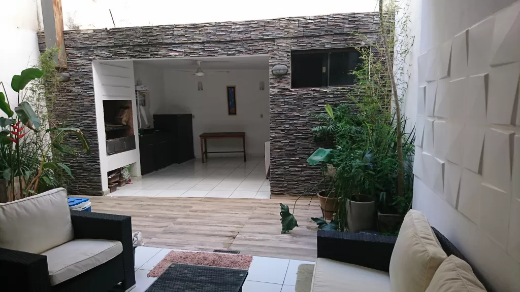 Oferto casa tipo duplex barrio Herrera — foto 3