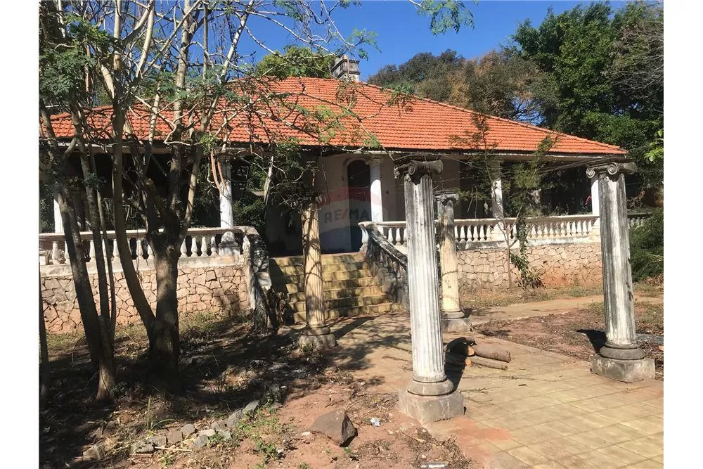 Vendo Casa Aregua 500,000 USD 10.000 metros2 — foto 2