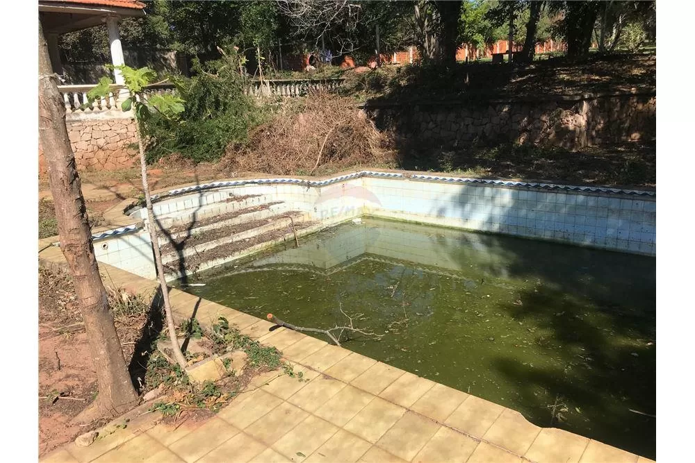 Vendo Casa Aregua 500,000 USD 10.000 metros2 — foto 3