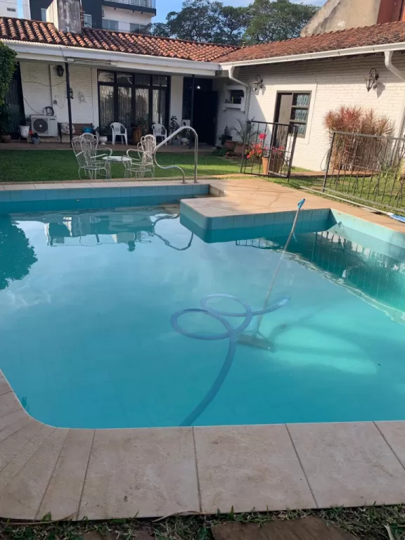 VENDO CASA EN BARRIO MARISCAL LOPEZ ZONA QUINTA SAN JOSE Y LEON CONDOU — foto 3