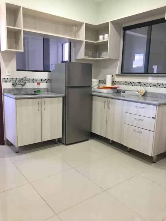 VENDO Departamento en Villa Morra — foto 3