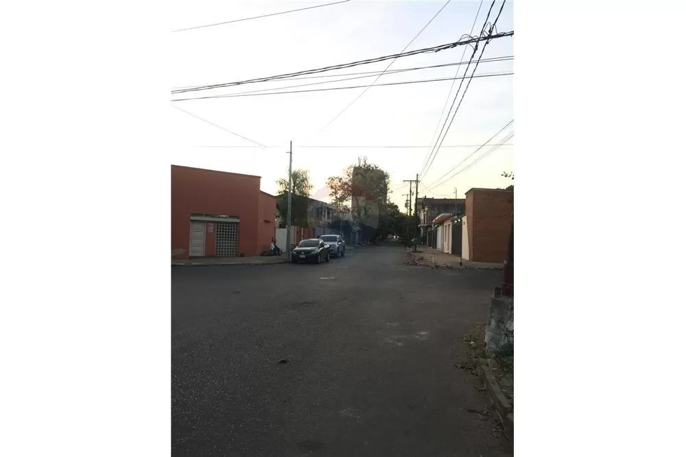 TERRENO SAJONIA 365mts2 — foto 2