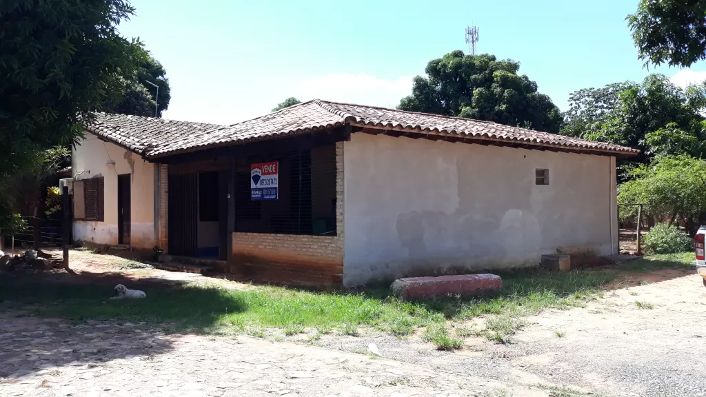Vendo Residencia en Mariano Roque Alonso — foto 2