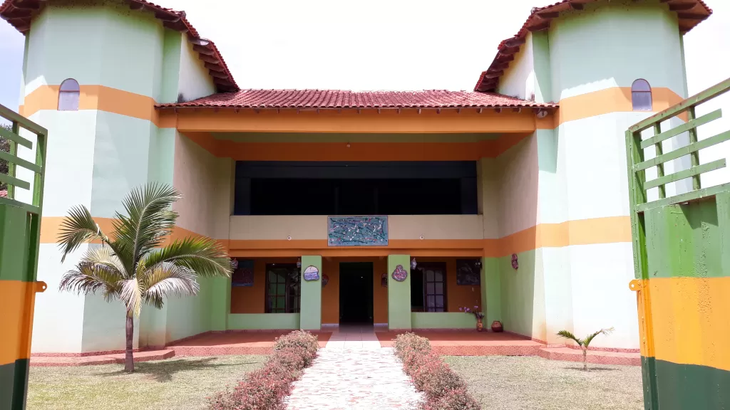 Vendo Hotel en la ciudad de Jose Domingo Ocampos - Caaguazu — foto 3