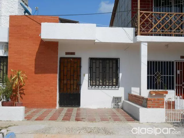 5.030.000 gs x MES -VENDO CASA EN ASUNCION — foto 2