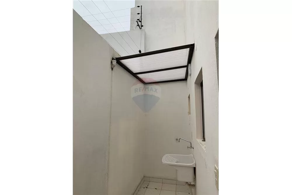ALQUILO DUPLEX A ESTRENAR DE 3 DORMITORIOS EN SAJONIA — foto 3