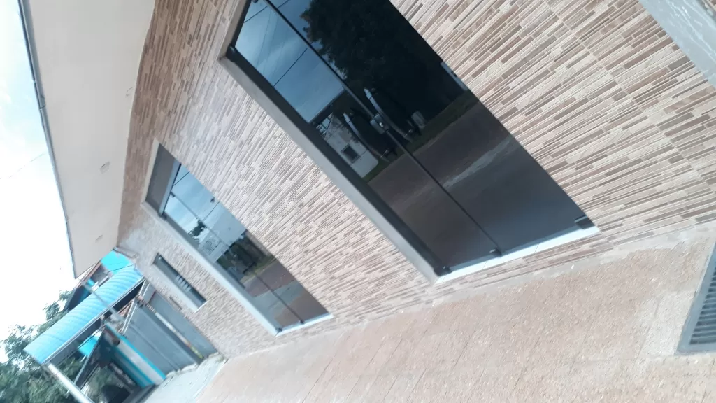 VENDO SALÓN PARA EVENTOS, DISCOTECAS, ETC EN SAN LORENZO — foto 3