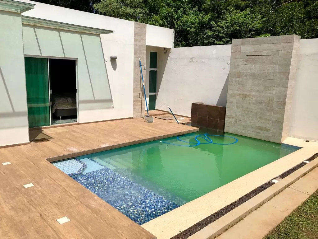 VENDO HERMOSA CASA A ESTRENAR EN SAN LORENZO - LAGUNA GRANDE - 360 M2 — foto 2