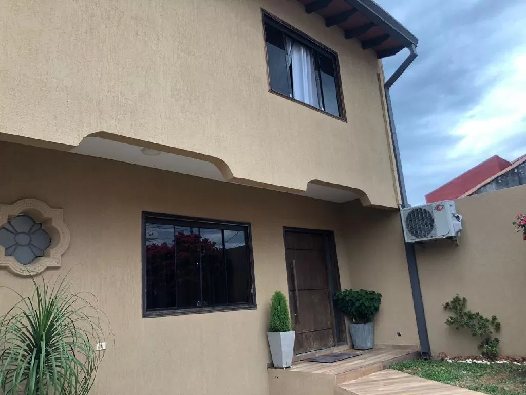 Vendo Hermosa Casa en Sajonia con piscina — foto 3