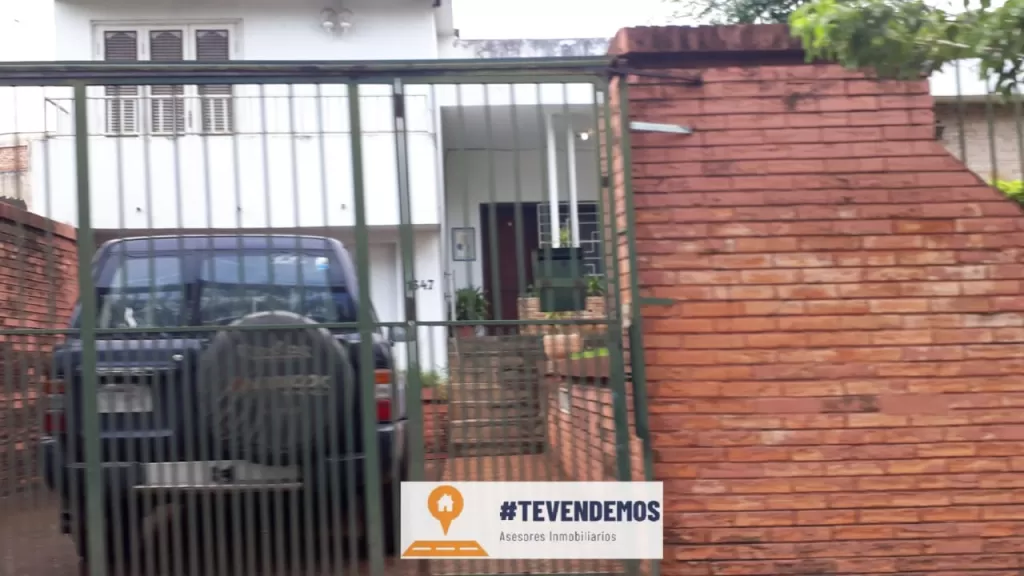 Vendo en oferta hermosa casa sobre General Santos esquina mencia de sanabria — foto 3