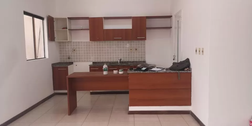 HERMOSO DUPLEX EN LAMBARE EXCELENTE UBICACION — foto 2