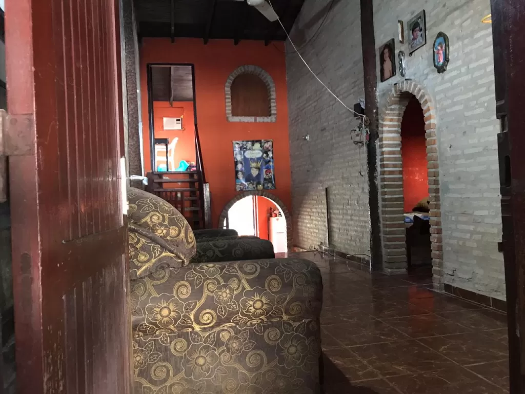 VENDO DUPLEX 364 METROS DE CONSTRUCCIÓN CON SALÓN COMERCIAL ENFRENTE ZONA CIT!!! — foto 2