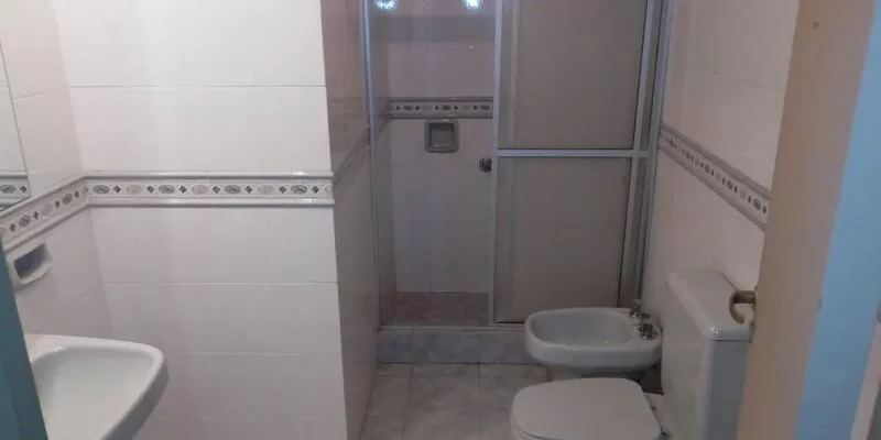 Se alquila departamento 3dormitorios zona Molas López — foto 2