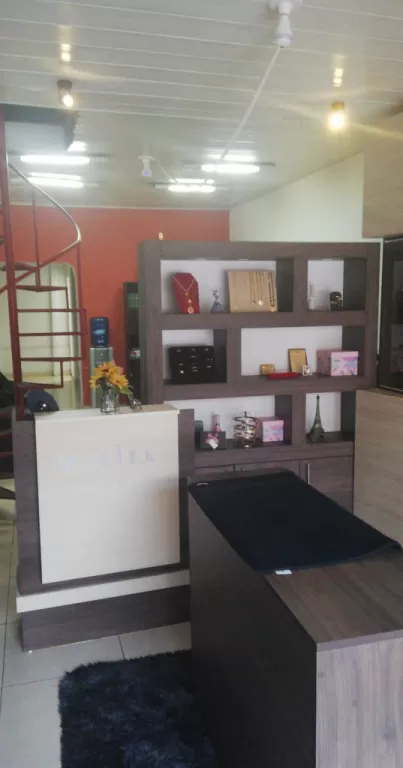 Alquilo local a ESTRENAR poficina o salón comercial en Asunción (Zona Centro - mercado 4) — foto 2