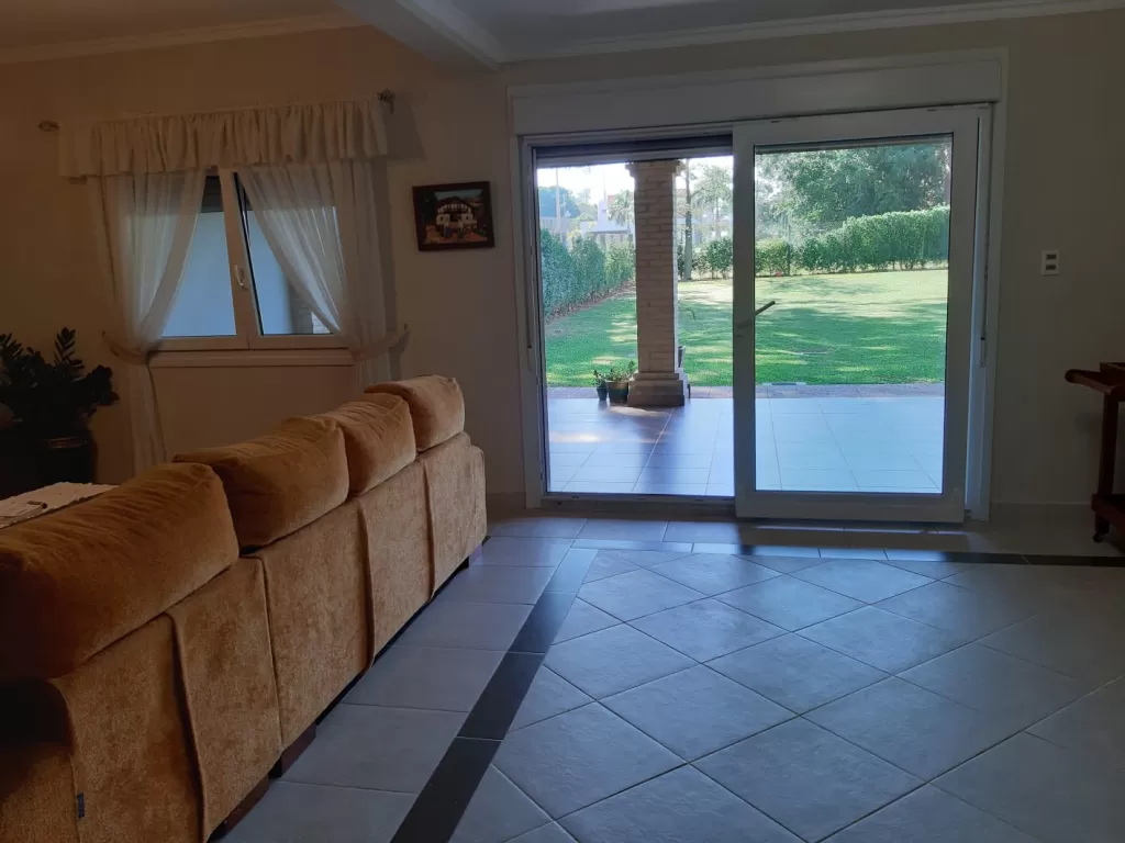 vendo hermoso chalet — foto 2
