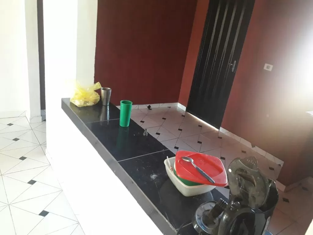 CASA A ESTRENAR AREGUA VALLE PUCU 160 MILLN — foto 2