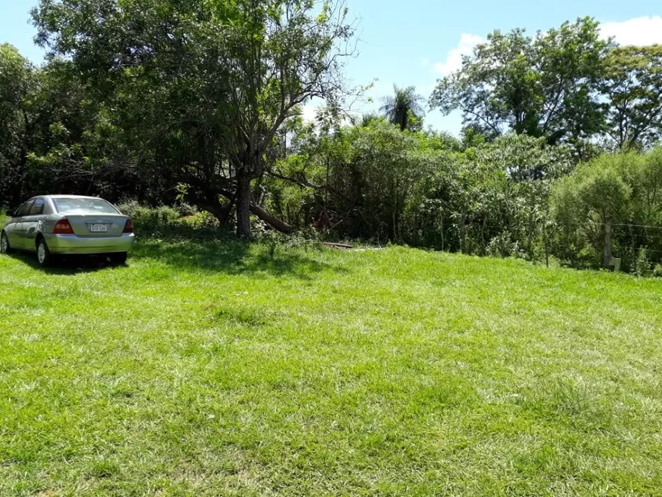 1-OFERTA VENDO HERMOSO TERRENO LAMBARE BARRIO SANTA ROSA, 2- vendo terreno en Itauguá — foto 3