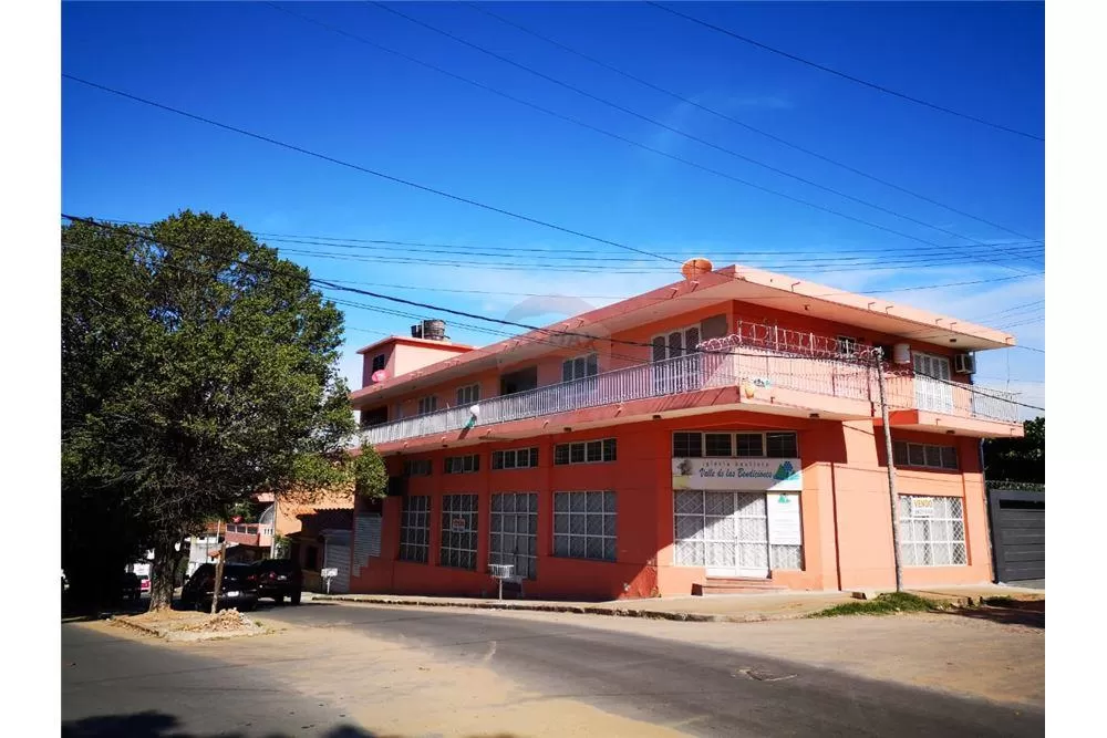 SE VENDE GRAN SALÓN Y 2 DEPARTAMENTOS EN B.OBRERO Precio Fijado1,150,000,000 ₲ — foto 2