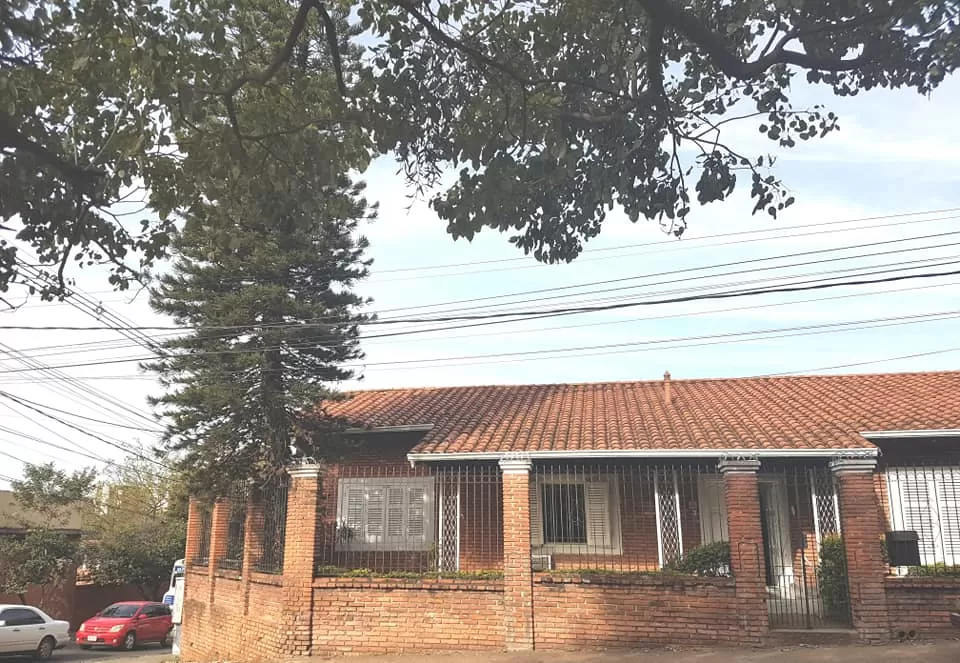VENDO CASA EN BARRIO CIUDAD NUEVA!! ESPECIAL INVERSIONISTAS!! — foto 2