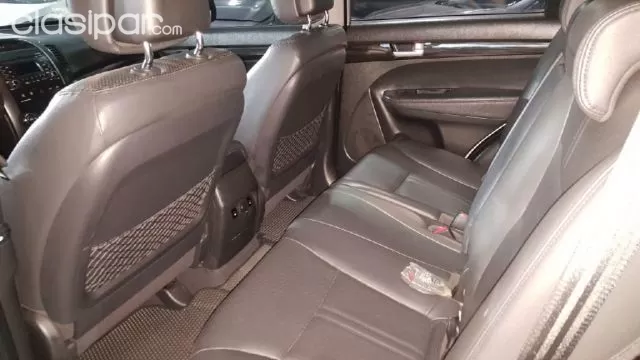 Kia Sorento 2010 — foto 3