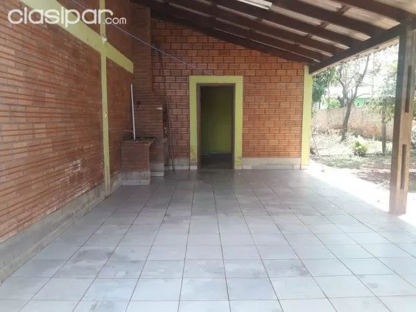 Vendo Hermosa Casa con Lindo Patio Zona Presidente Franco — foto 3
