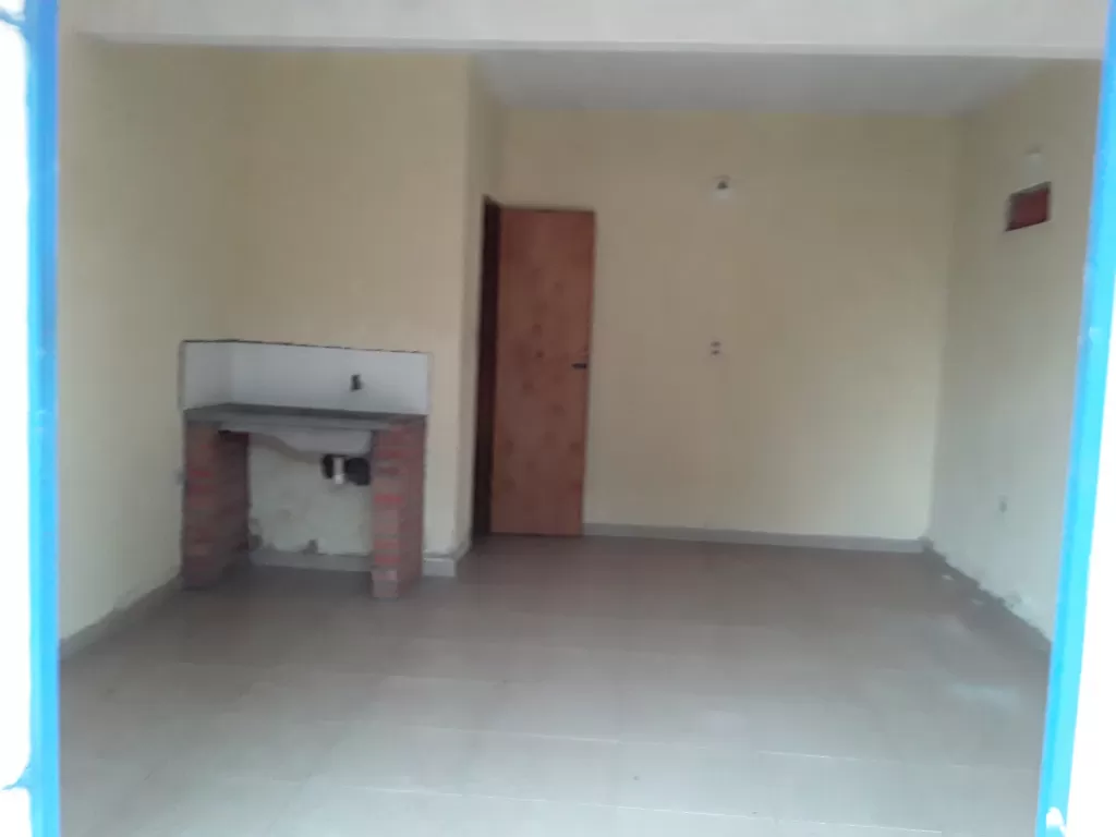 Alquilo salon para negocio o vivienda — foto 3