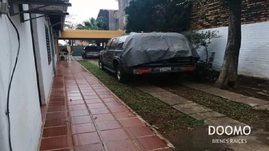 En venta terreno con casa antigua 777 m2 — foto 2