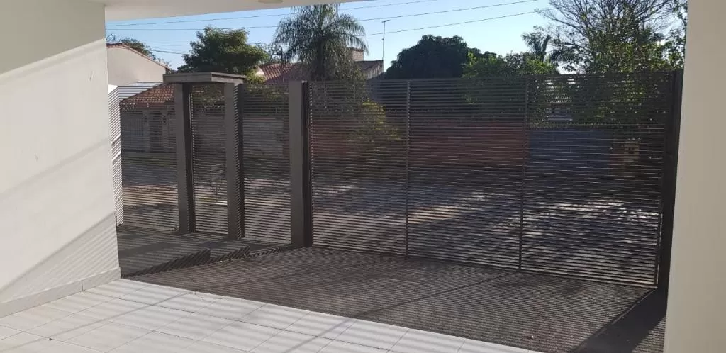 ITA ENRAMADA LAMBARE VENDO HERMOSA y ELEGANTE RESIDENCIA — foto 3