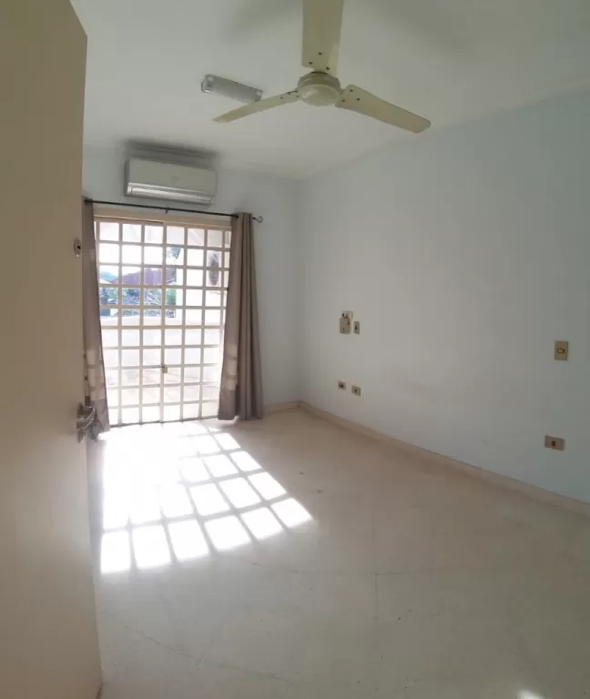Venta de casa zona Club Centenario — foto 3