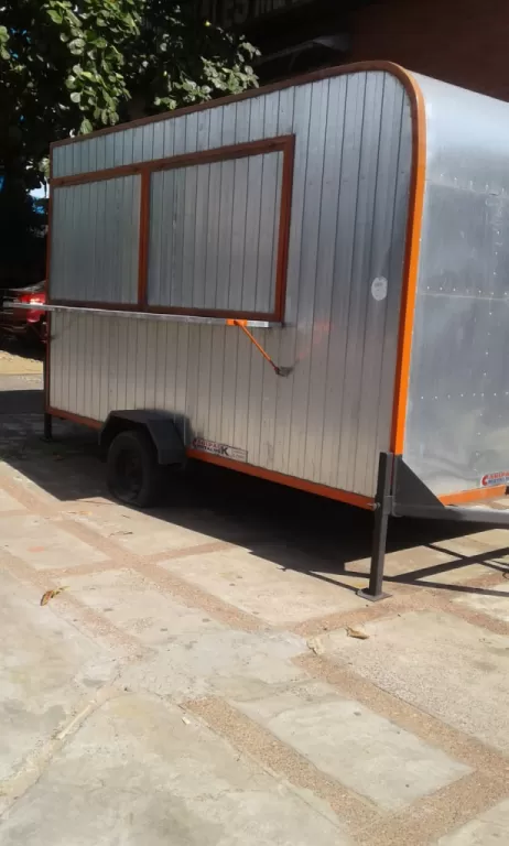 CASETA RODANTE METÁLICA PARA GASTRONOMÍA!! — foto 2