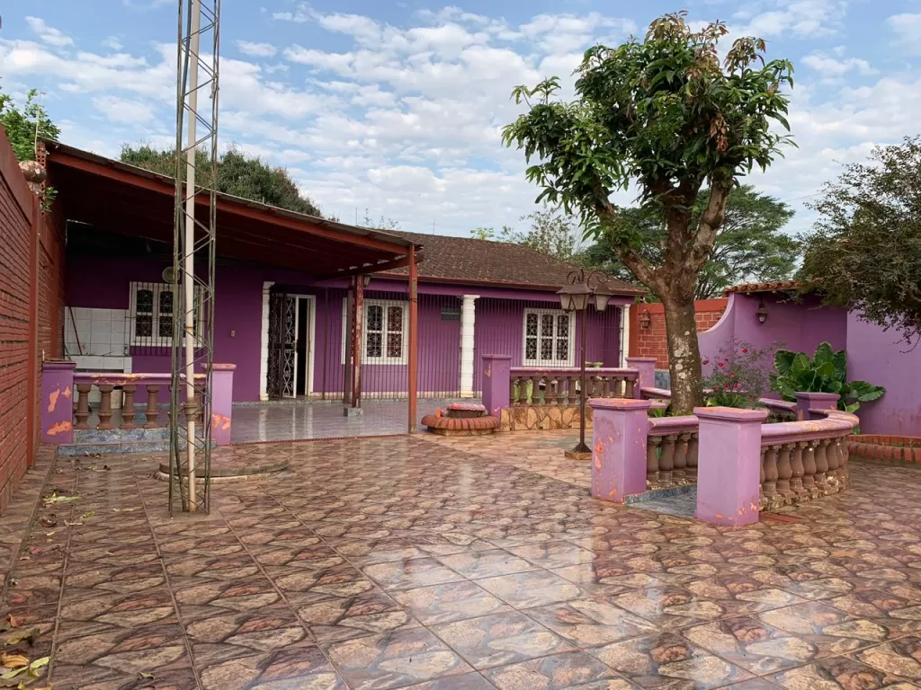 VENDO HERMOSA CASA EN EL KM 20 DE MINGA GUAZU! TITULO A TRANSFERIR — foto 3