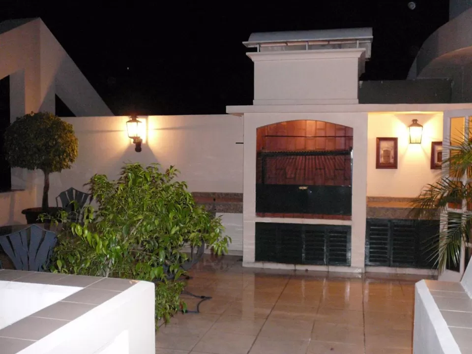 VENDO PENTHOUSE EN BARRIO MANORA DE ASUNCION — foto 3