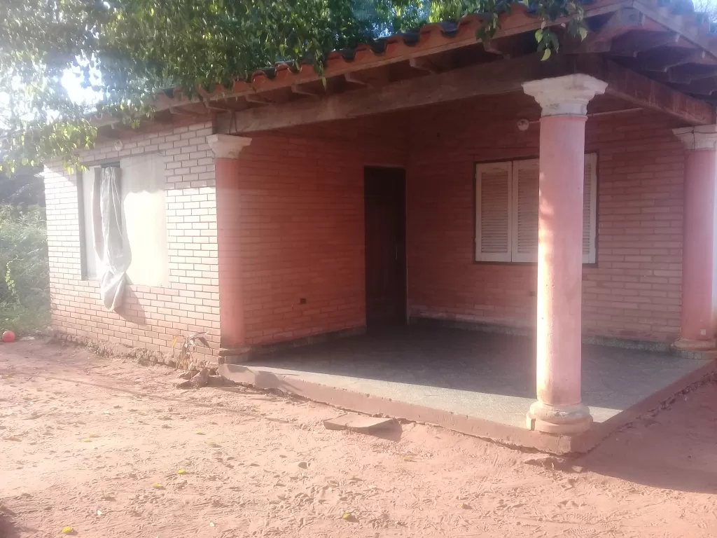 VENDO CASA EN SAN LORENZO (REDUCTO) — foto 2