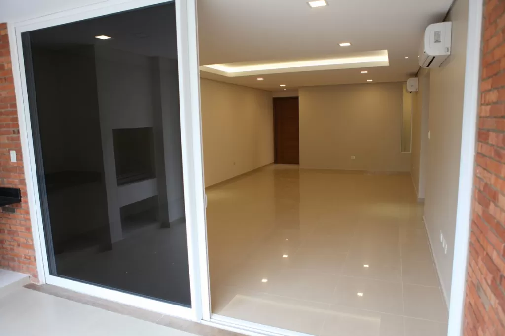OFERTO DPTO EN EDIFICIO DE LUJO EN BO. HERRERA 3 DORMITORIOS — foto 2