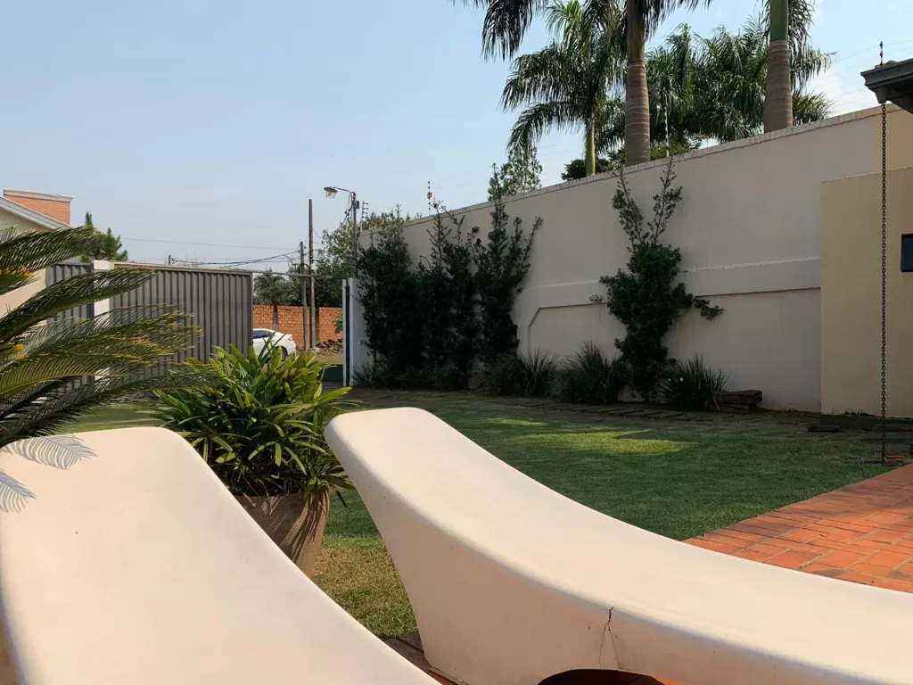 LUJOSA RESIDENCIA EN VENTA DE 04 HABITACIONES EN ZONA RESIDENCIAL (BO. BOQUERON II) — foto 2