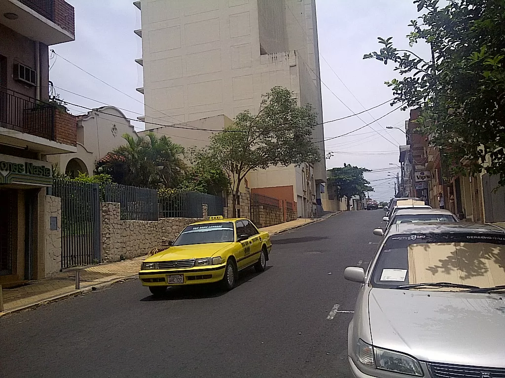 Alquilo Salón Comercial Zona Centro — foto 3