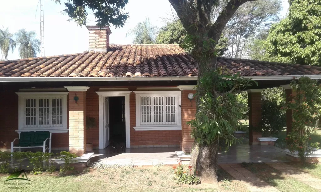 VENDO CASA ZONA MARIANO ROQUE ALONSO, BARRIO SAN BLAS — foto 3