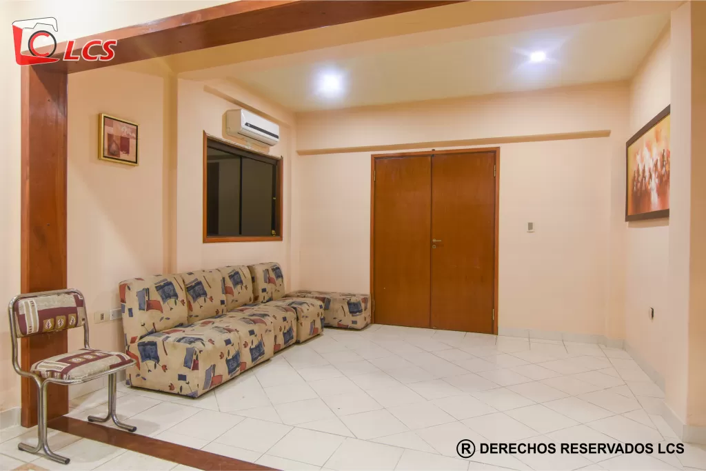 0931 CASA EN LAMBARE, BARRIO SAN ISIDRO — foto 2