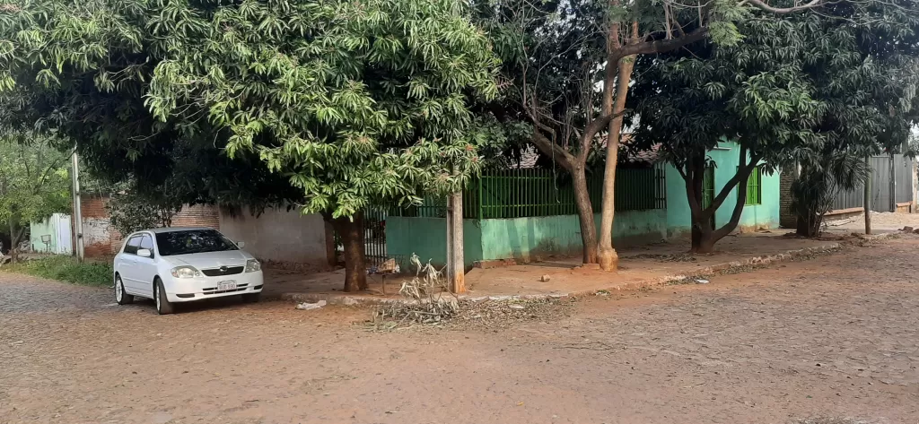 Vendo Inmueble bastante amplio ubicado en esquina En Fernando de la Mora — foto 2