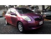 EN VENTA TOYOTA VITZ UNICO DUEÑO AÑO 2005- CEDULA VERDE A TRANSFERIR - ANTAR AUTOMOTORES
