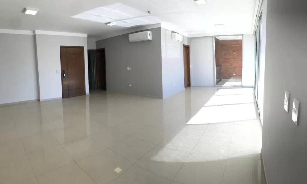 En venta amplio y comodo departamento,Barrio Mburucuya — foto 2