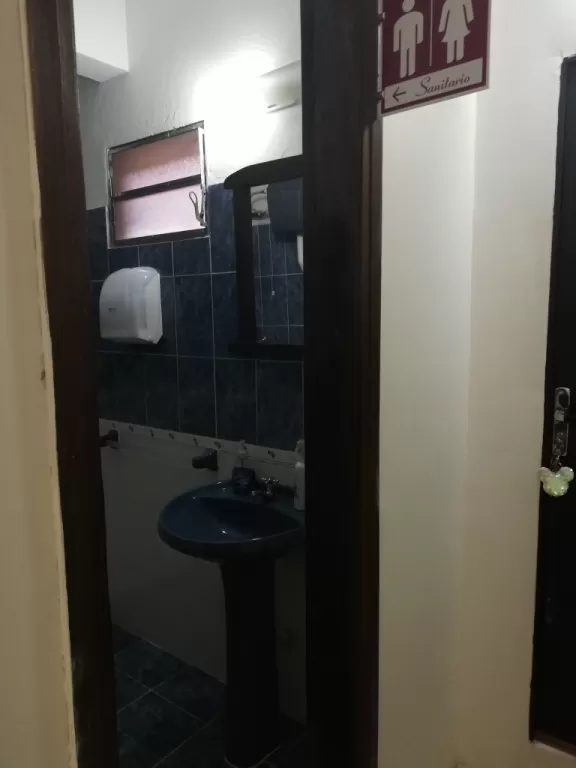 CONSULTORIO ODONTOLOGICO CERCA DE LA MUNICIPALIDAD DE LAMBARE — foto 3