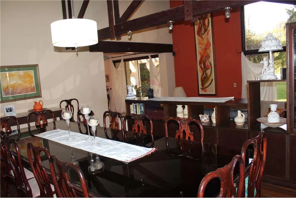 Exclusiva Residencia en Villa Morra 1,300,000 USD — foto 3