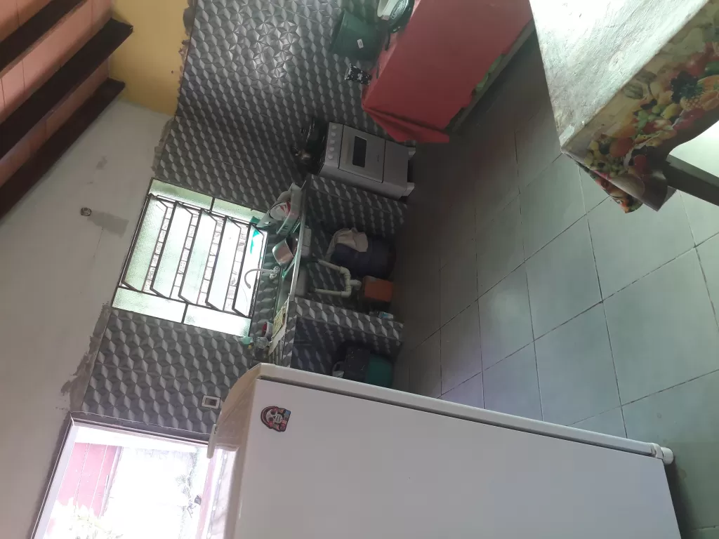 Vendo hermosa casa zona céntrica de limpio — foto 3
