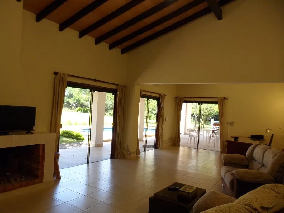 Casa Quinta en San Bernardina en venta — foto 2
