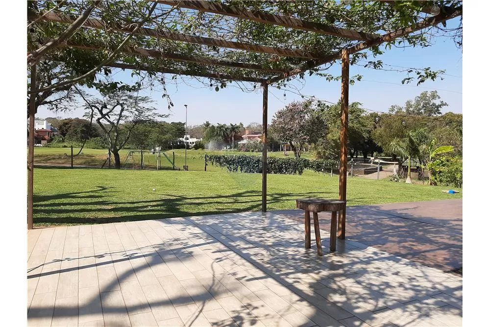 RESIDENCIA ZONA YACHT CON SALIDA AL HOYO 3 DEL CLUB 470,000 USD — foto 3